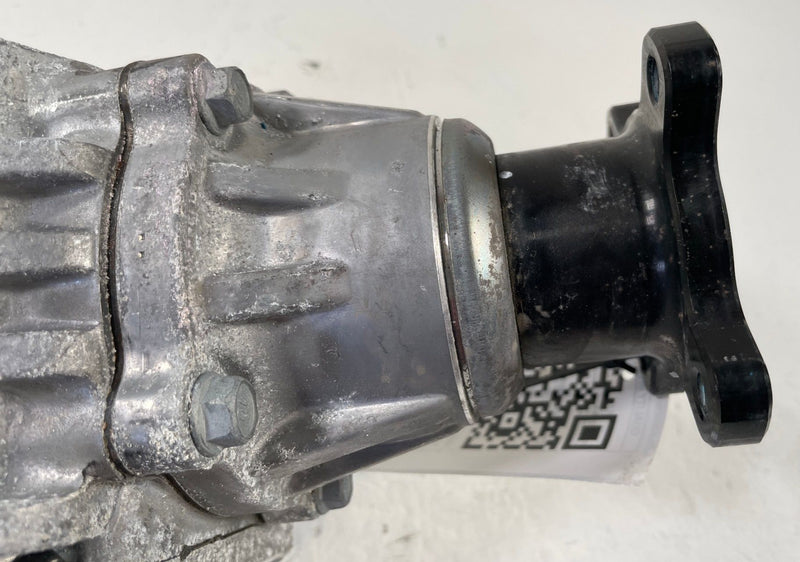 Load image into Gallery viewer, 21-26 HYUNDAI TUCSON AWD AUTO TRANSMISSION TRANSFER CASE 9 MILES 2.5L # 110196