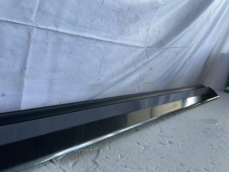 Load image into Gallery viewer, 22-25 GENESIS GV70 FRONT LEFT ROCKER PANEL SIDE SKIRT MOLDING GRAY NSM # 107547