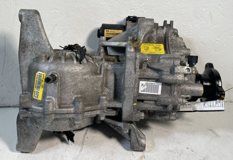 Load image into Gallery viewer, 2022-2025 HYUNDAI TUCSON AWD REAR DIFFERENTIAL AXLE CARRIER ASSEMBLY # 107408