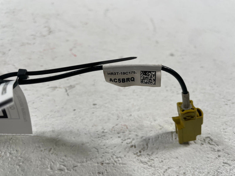 Load image into Gallery viewer, 2017-2025 FORD MUSTANG EXTERIOR ROOF ANTENNA MODULE W/ COVER RED (PQ) # 112923
