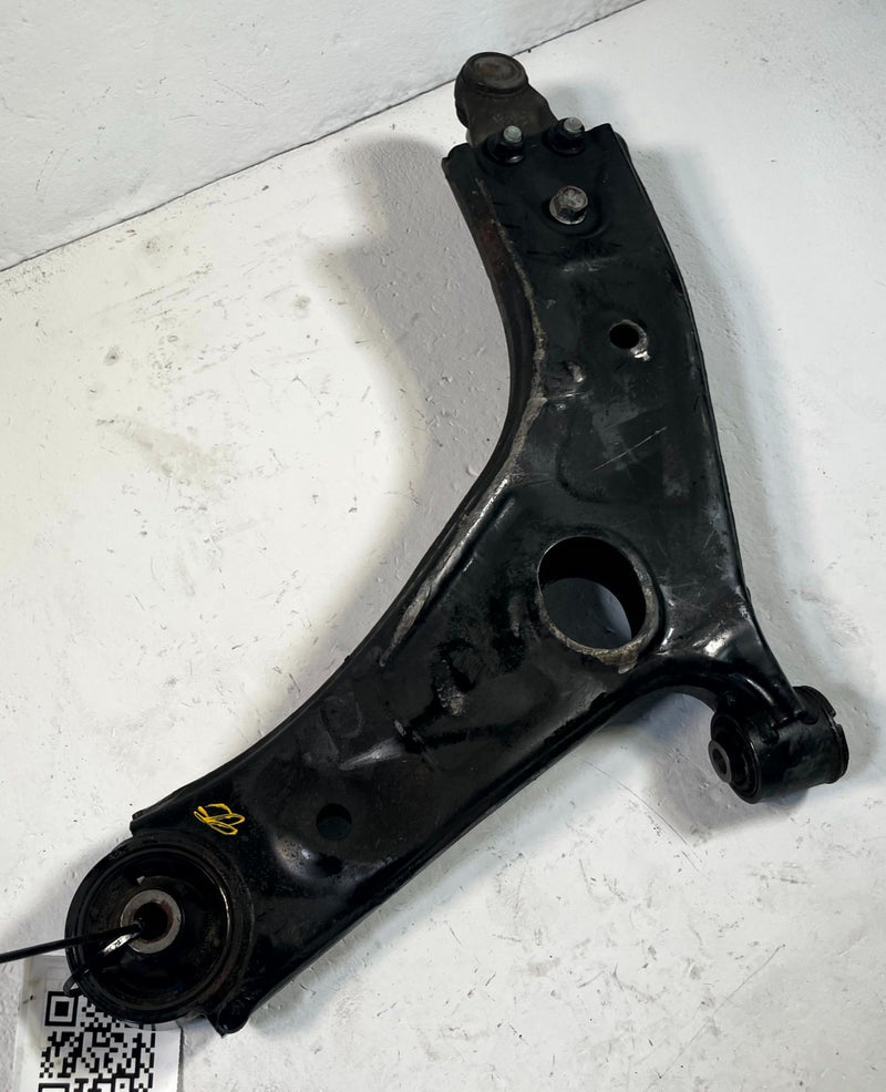 Load image into Gallery viewer, 2020 - 2025 KIA TELLURIDE FRONT RIGHT PASSENGER SIDE LOWER CONTROL ARM # 114367