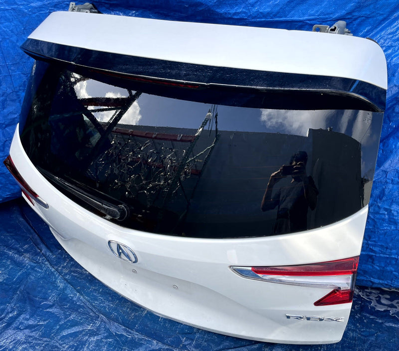 Load image into Gallery viewer, ACURA RDX REAR TRUNK TAILGATE DECKLID HATCH ASSEMBLY WHITE 2020-2025 # 109785