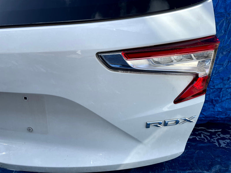 Load image into Gallery viewer, ACURA RDX REAR TRUNK TAILGATE DECKLID HATCH ASSEMBLY WHITE 2020-2025 # 109785