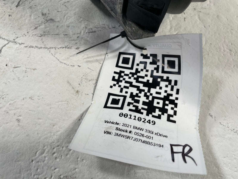 Load image into Gallery viewer, 2019-2025 BMW G20 330i XDRIVE FRONT RIGHT SIDE ENGINE MOUNT BRACKET # 110249