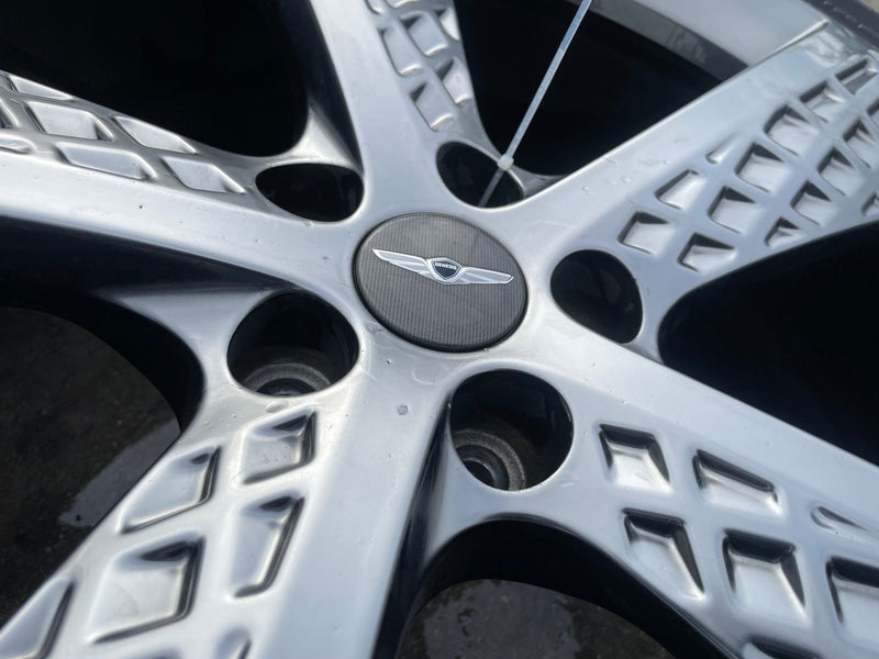 Load image into Gallery viewer, GENESIS GV70 21X9 5 SPOKE WHEEL RIM W/TIRE SILVER (ONLY#1) 2022-2025 # 107618