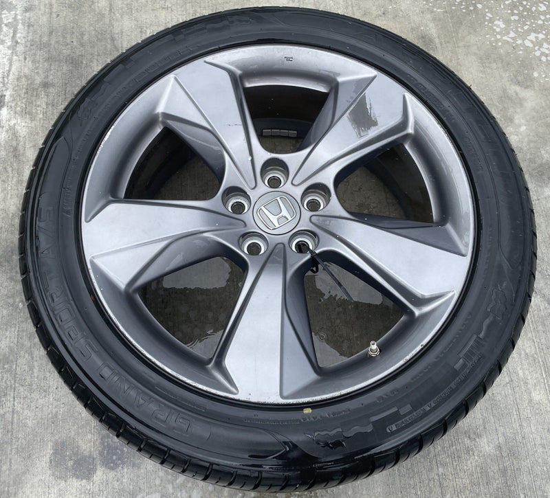 Load image into Gallery viewer, HONDA PASSPORT 20X8.5J ET55 5 SPOKE WHEEL RIM W/TIRE (ONLY#1) 3.5L 19-21 #107501