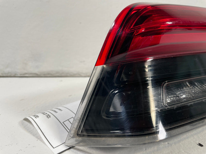 Load image into Gallery viewer, 2019-2021 BMW G20 330i 330i XDRIVE REAR LEFT SIDE INNER TAIL LAMP LIGHT # 110246