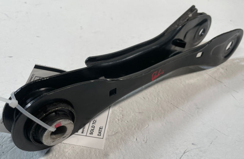 Load image into Gallery viewer, 2022-2025 HYUNDAI TUCSON AWD REAR LEFT DRIVER SIDE LATERAL CONTROL ARM # 107665
