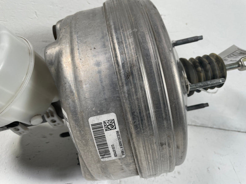 Load image into Gallery viewer, 18-23 FORD MUSTANG ECOBOOST POWER BRAKE BOOSTER W/ MASTER CYLINDER 2.3L # 112983