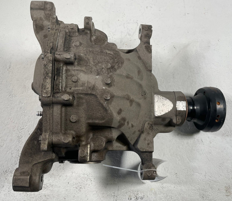 Load image into Gallery viewer, 2015-2023 FORD MUSTANG RWD REAR DIFFERENTIAL AXLE CARRIER ASSEMBLY 2.3L # 113000