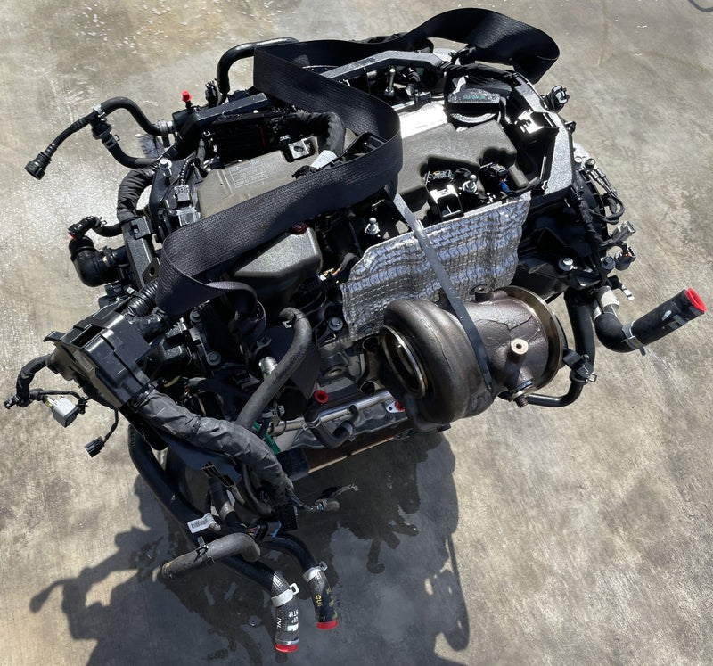 Load image into Gallery viewer, HYUNDAI SANTA FE FWD AUTOMATIC ENGINE MOTOR ASSEMBLY 2.5L 11K MILES 24-25 106971