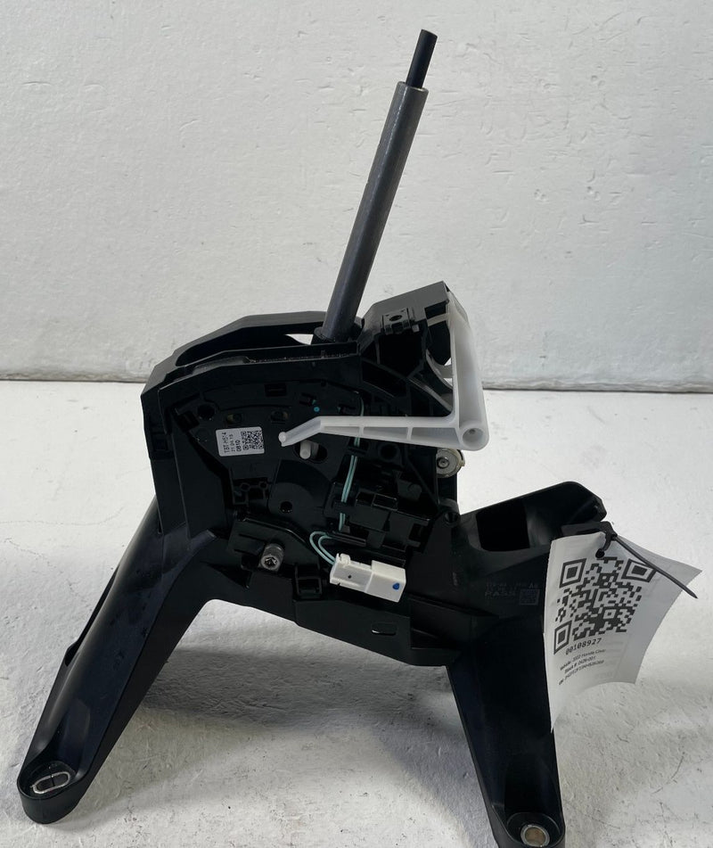 Load image into Gallery viewer, 2023 - 2025 HONDA CIVIC FRONT TRANSMISSION FLOOR GEAR SHIFTER LEVER # 108927