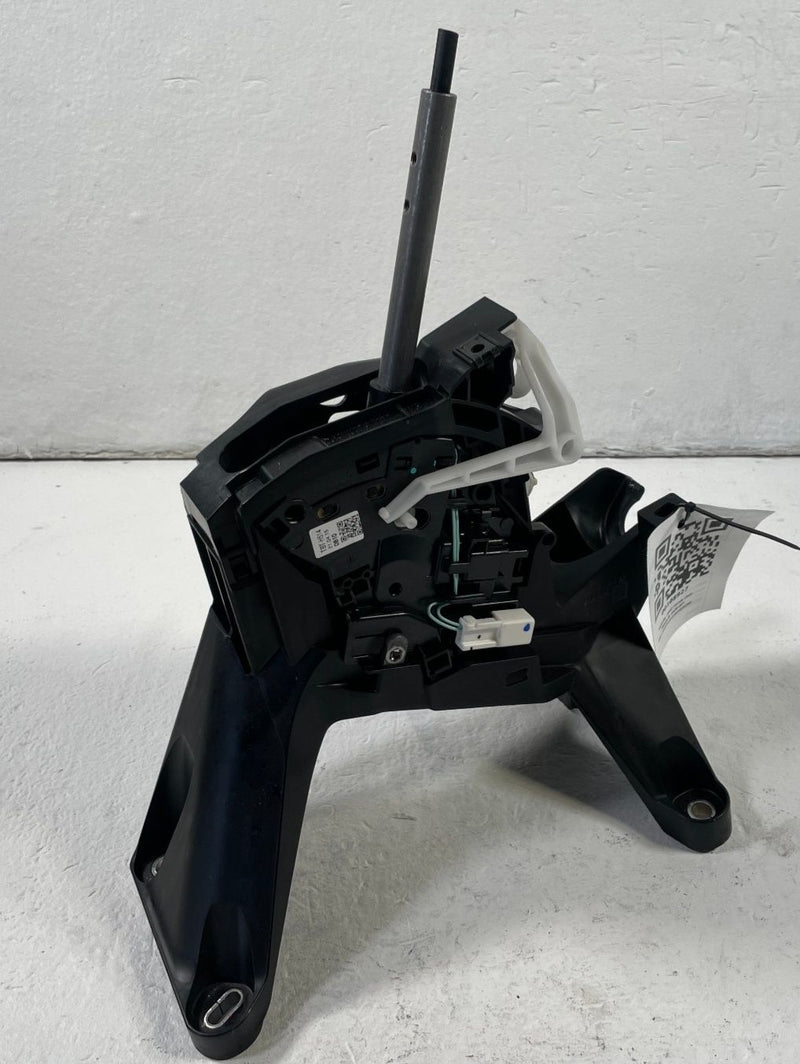 Load image into Gallery viewer, 2023 - 2025 HONDA CIVIC FRONT TRANSMISSION FLOOR GEAR SHIFTER LEVER # 108927