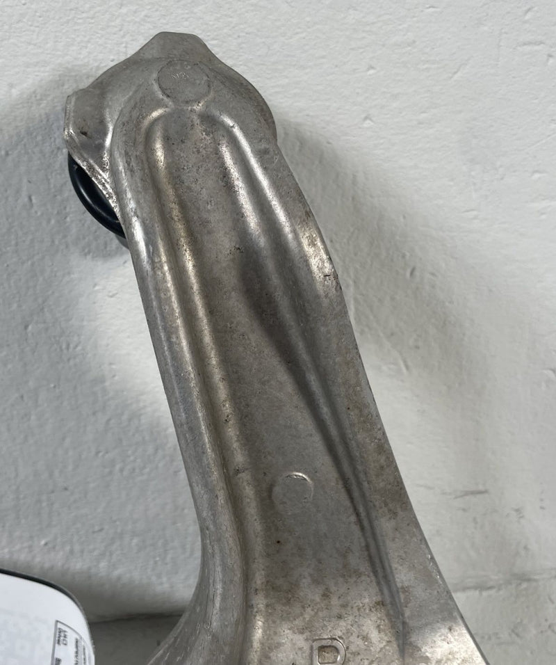 Load image into Gallery viewer, 2021 - 2025 NISSAN ROGUE REAR RIGHT SIDE SUSPENSION UPPER CONTROL ARM # 111679