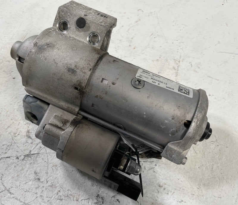 Load image into Gallery viewer, 2019-2024 BMW 330i XDrive G20 ENGINE IGNITION STARTER MOTOR UNIT 12V # 110289