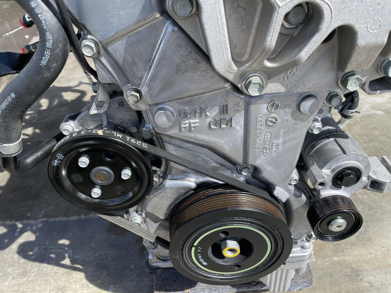 Load image into Gallery viewer, HYUNDAI SANTA FE FWD AUTOMATIC ENGINE MOTOR ASSEMBLY 2.5L 11K MILES 24-25 106971