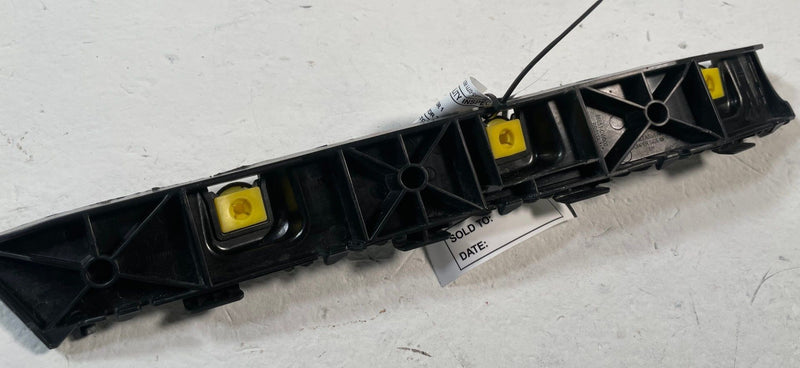 Load image into Gallery viewer, 2022-2025 HYUNDAI TUCSON REAR LEFT SIDE BUMPER MOUNT SUPPORT BRACKET # 107631