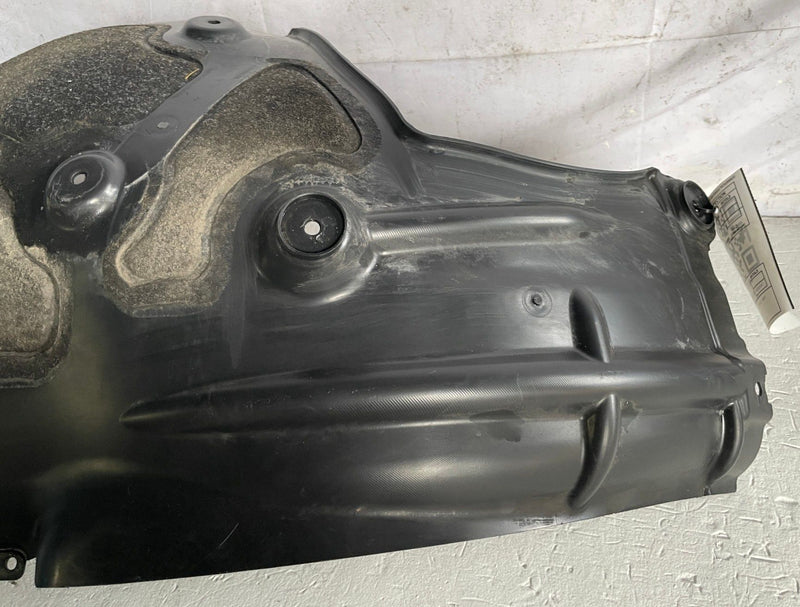 Load image into Gallery viewer, 2019-2025 BMW 330i xDrive G20 FRONT RIGHT FENDER REARWARD SPLASH GUARD # 110311
