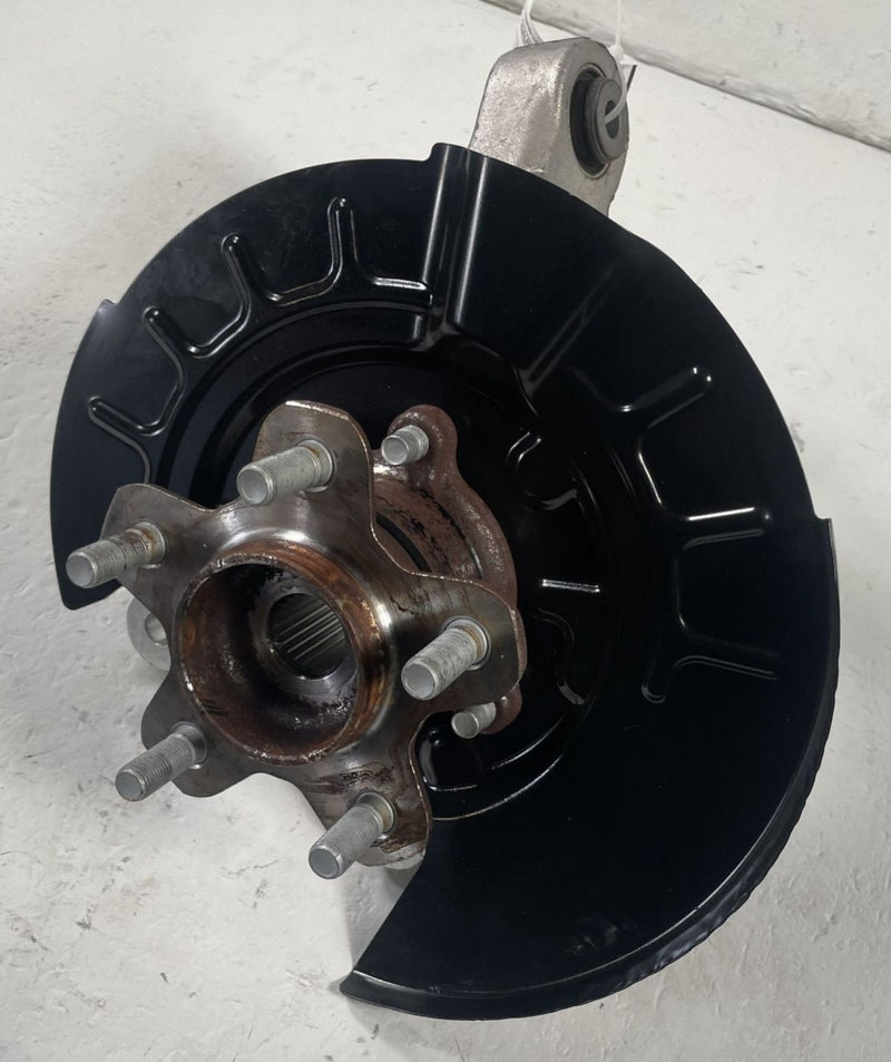 Load image into Gallery viewer, 2021 - 2025 NISSAN ROGUE REAR LEFT DRIVER SIDE SPINDLE KNUCKLE HUB # 111674