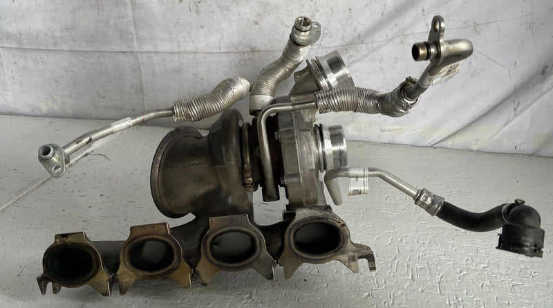 Load image into Gallery viewer, 2019-2025 BMW 330I xDRIVE G20 ENGINE TURBOCHARGER EXHAUST MANIFOLD 2.0L # 110308