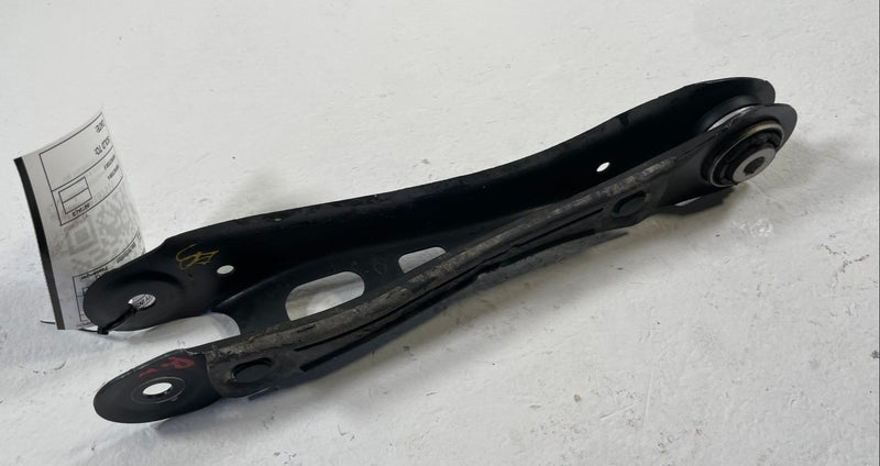 Load image into Gallery viewer, 2022-2025 GENESIS GV70 REAR LEFT PASSENGER LOWER TRAILING CONTROL ARM # 107515