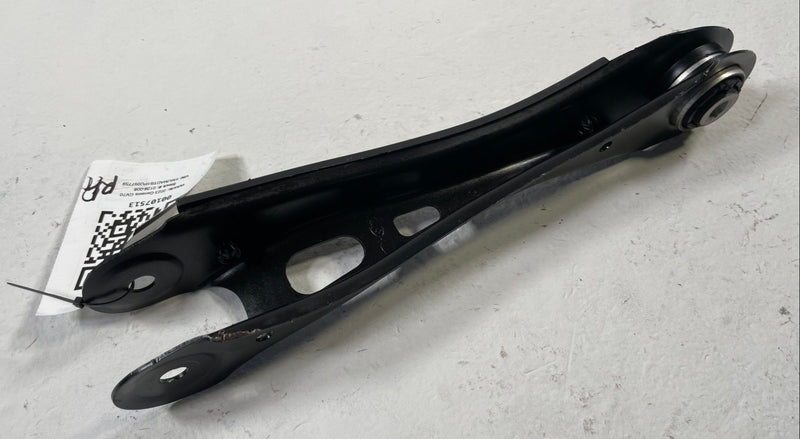 Load image into Gallery viewer, 2022-2025 GENESIS GV70 REAR RIGHT PASSENGER LOWER TRAILING CONTROL ARM # 107513