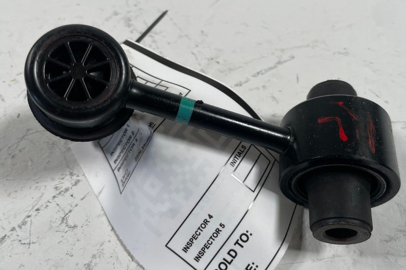 Load image into Gallery viewer, 2022-2025 HYUNDAI TUCSON FWD REAR LEFT STABILIZER SWAY BAR END LINK # 113012