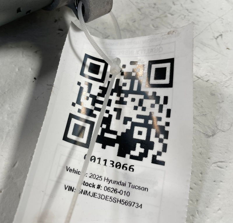Load image into Gallery viewer, 2022 - 2026 HYUNDAI TUCSON 2.5L ENGINE STARTER MOTOR ASSEMBLY 12V # 113066