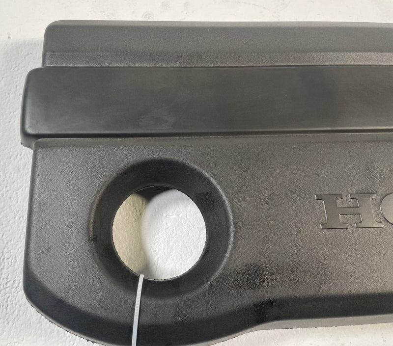 Load image into Gallery viewer, 2025 HONDA CIVIC ENGINE MOTOR APPEARANCE COVER PANEL 2.0L 12500-6MA-J01 # 110392