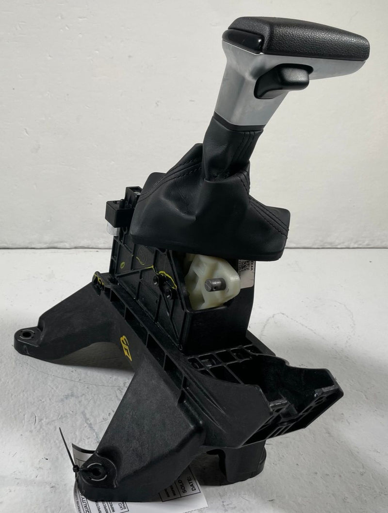Load image into Gallery viewer, 2022-2024 HYUNDAI TUCSON SANTA CRUZ AUTO TRANSMISSION GEAR SHIFT LEVER # 107684