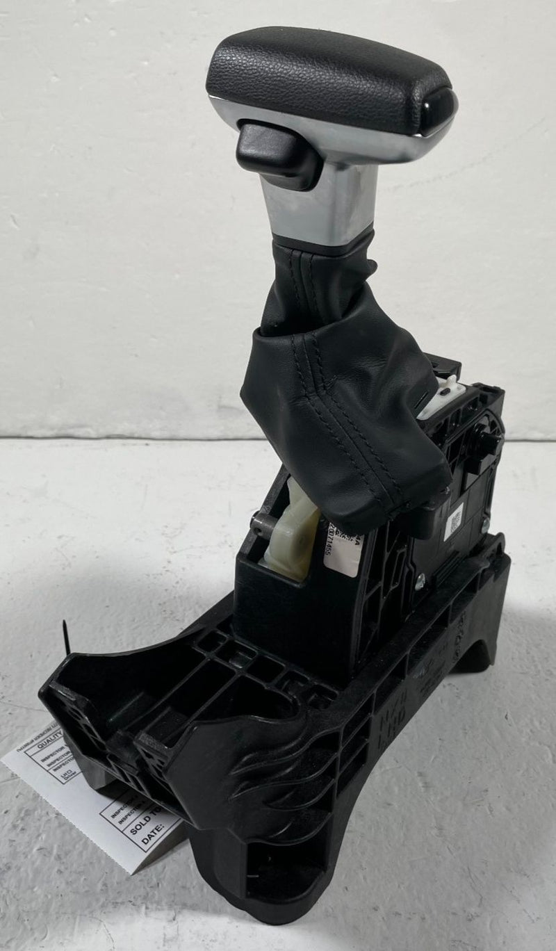 Load image into Gallery viewer, 2022-2024 HYUNDAI TUCSON SANTA CRUZ AUTO TRANSMISSION GEAR SHIFT LEVER # 107684