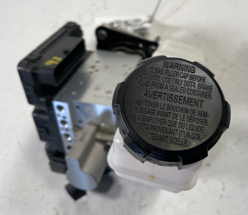 Load image into Gallery viewer, 2023-2025 GENESIS GV70 ANTI LOCK BRAKE BOOSTER ABS PUMP W/ RESERVOIR # 107561