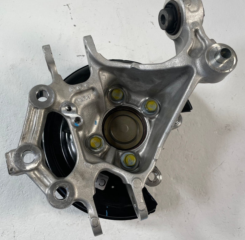 Load image into Gallery viewer, 22-25 HONDA CIVIC REAR LEFT DRIVER SIDE SPINDLE KNUCKLE W/ BEARING HUB # 110370