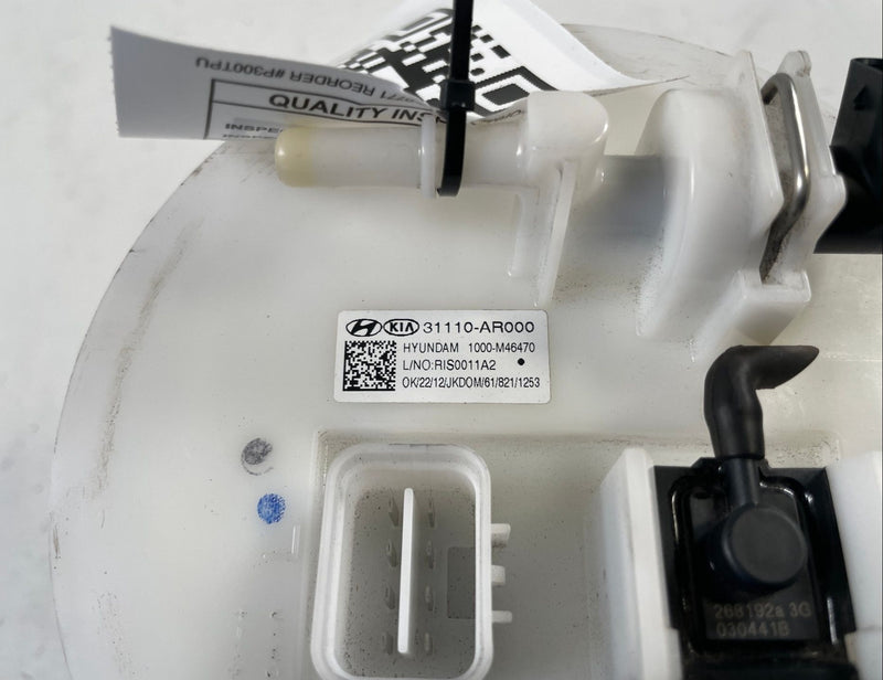 Load image into Gallery viewer, 2022 - 2025 GENESIS GV70 GAS TANK FUEL PUMP SENDING UNIT ASSEMBLY 2.5L #107590