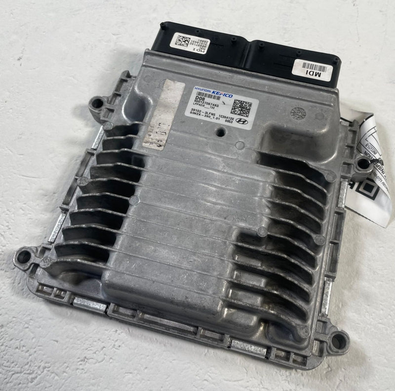 Load image into Gallery viewer, 2023-2025 HYUNDAI PALISADE ENGINE COMPUTER CONTROL MODULE UNIT ECU ECM # 111837