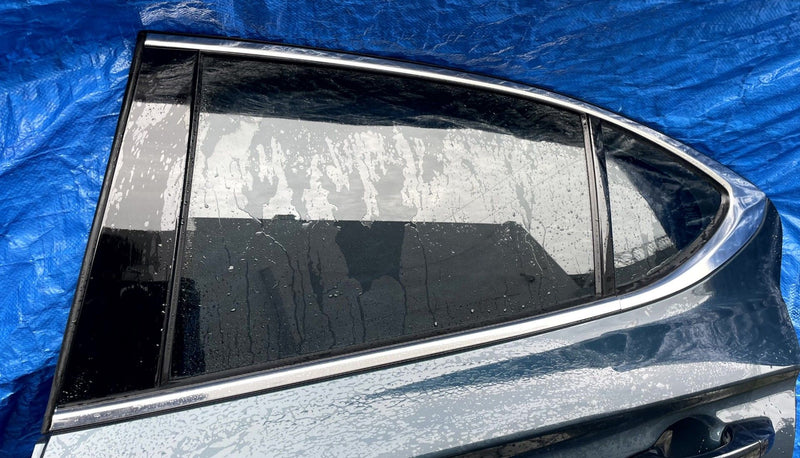 Load image into Gallery viewer, GENESIS G70 REAR LEFT DRIVER SIDE DOOR ASSEMBLY GREEN (URA) 2019-2026 # 110064