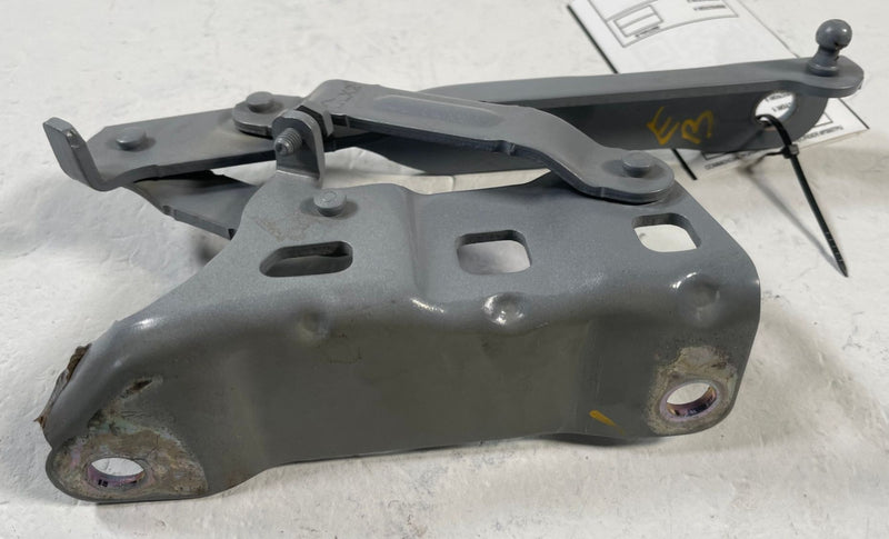 Load image into Gallery viewer, 2020 - 2025 HYUNDAI PALISADE FRONT LEFT & RIGHT HOOD BONNET HINGES PAIR # 111827