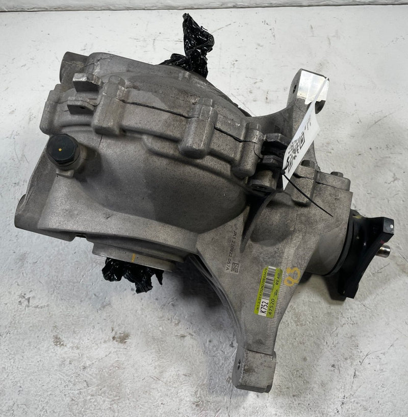 Load image into Gallery viewer, 2022 - 2025 GENESIS GV70 REAR DIFFERENTIAL CARRIER 2.5L 53000-47520 # 107620