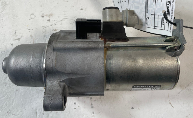 Load image into Gallery viewer, 2025 - 2026 HONDA CIVIC SEDAN ENGINE STARTER MOTOR ASSEMBLY 2.0L # 110389