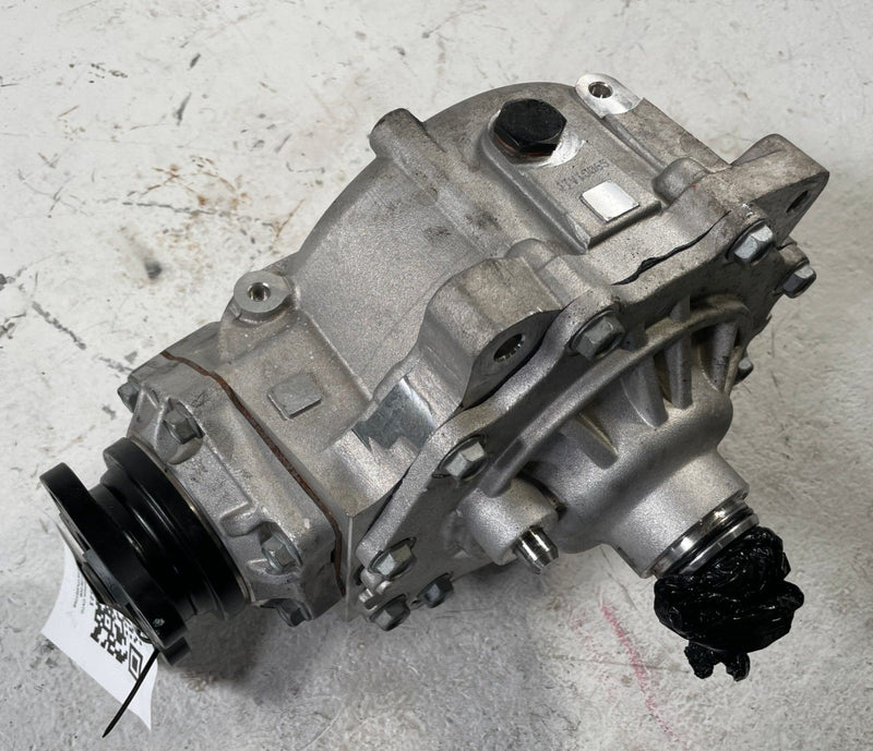 Load image into Gallery viewer, 2022 - 2025 GENESIS GV70 FRONT DIFFERENTIAL CARRIER 2.5L 47400-47651 # 107621