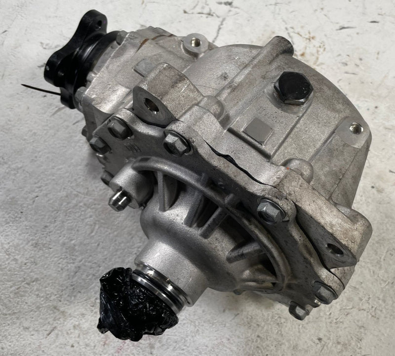 Load image into Gallery viewer, 2022 - 2025 GENESIS GV70 FRONT DIFFERENTIAL CARRIER 2.5L 47400-47651 # 107621