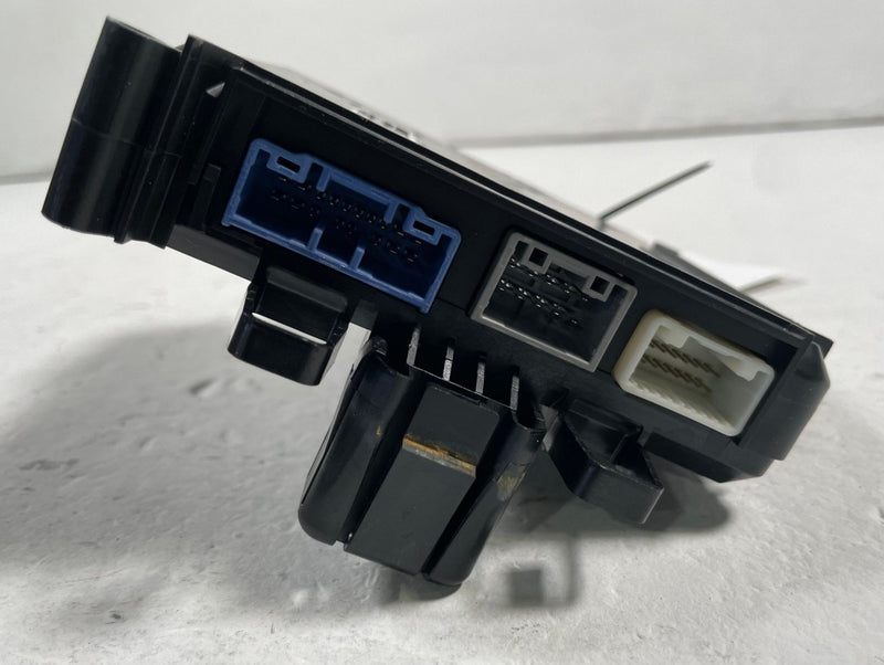 Load image into Gallery viewer, 2023 - 2024 MAZDA CX-50 POWER SUPPLY COMPUTER CONTROL MODULE UNIT # 113118