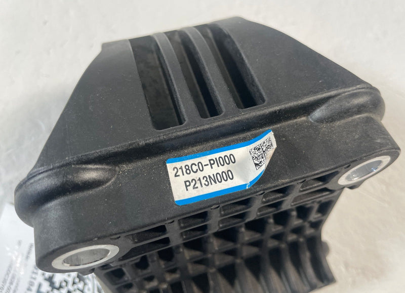 Load image into Gallery viewer, 2025-2026 HYUNDAI IONIQ 5 FRONT LEFT DRIVER SIDE MOTOR MOUNTING BRACKET # 110438