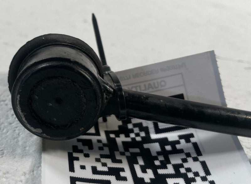 Load image into Gallery viewer, 20-25 HYUNDAI PALISADE FRONT LH OR RH SIDE STABILIZER SWAY BAR END LINK # 111817