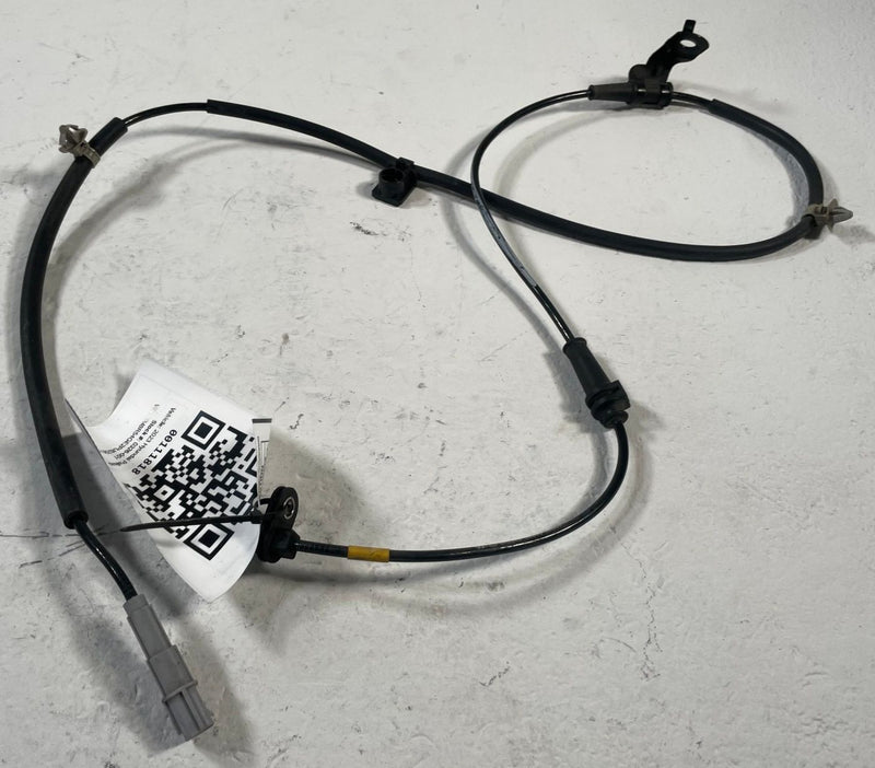 Load image into Gallery viewer, 20-25 HYUNDAI PALISADE FRONT RIGHT PASSENGER SIDE ABS WHEEL SPEED SENSOR #111818