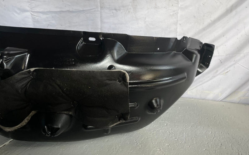 Load image into Gallery viewer, 19-25 HONDA PASSPORT REAR RIGHT SIDE QUARTER WHEELHOUSE LINER SHIELD # 107873