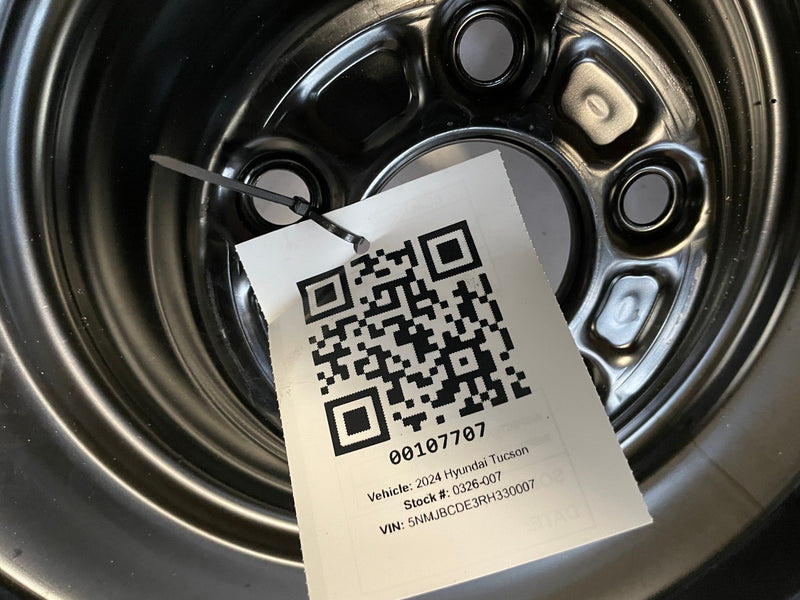 Load image into Gallery viewer, HYUNDAI TUCSON SANTA FE 17X4 COMPACT SPARE TIRE WHEEL T135/90D17 21-25 # 107717