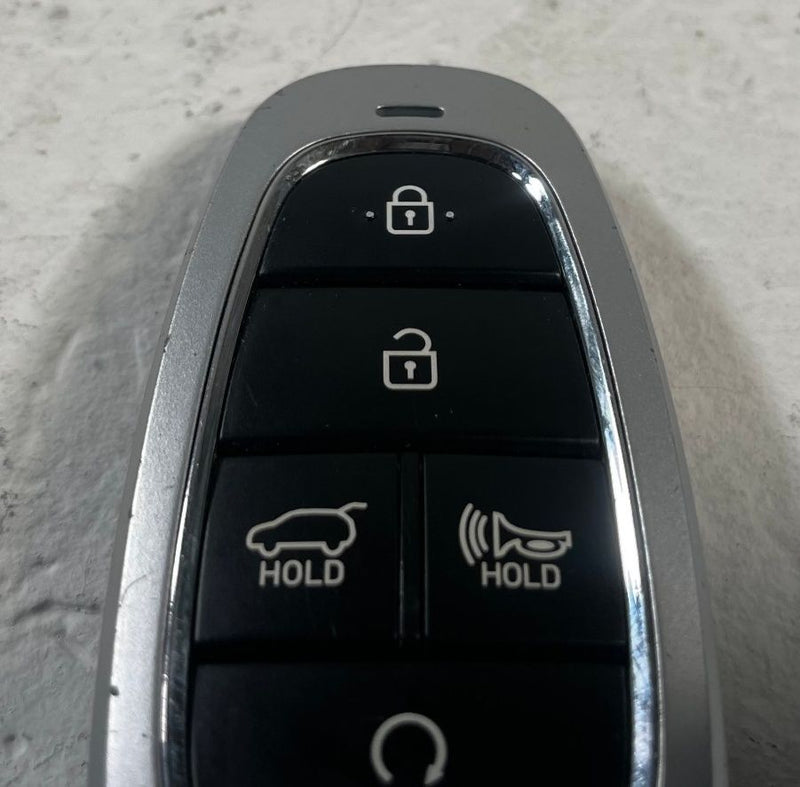Load image into Gallery viewer, 2023 - 2025 HYUNDAI PALISADE SMART KEYLESS REMOTE KEY FOB 95440-S8550 # 111836