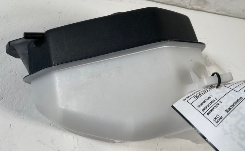 Load image into Gallery viewer, 19-25 HYUNDAI PALISADE RADIATOR COOLANT RESERVOIR RECOVERY TANK BOTTLE # 111830