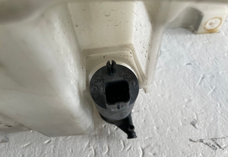 Load image into Gallery viewer, 17-22 INFINITI Q60 WINDSHIELD WASHER RESERVOIR BOTTLE TANK 28910-4HB0A # 112521